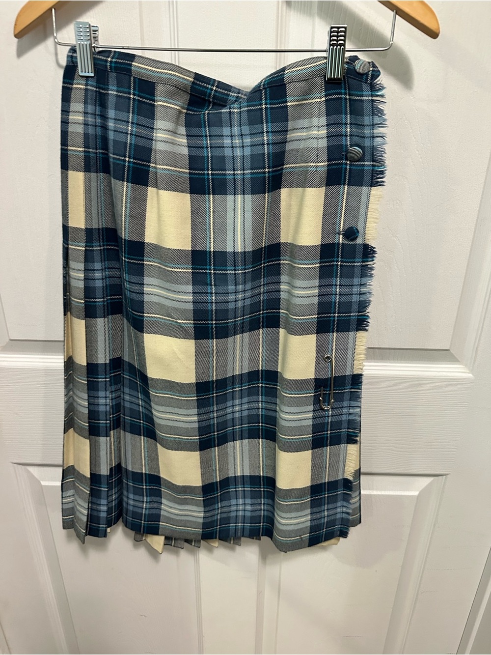 Plaid Wrap Kilt-Style Skirt in Blue and Cream